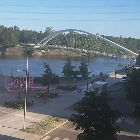 Great Two Bedrooms With A Private Sauna And A Sea View From The Balcony Close Center Διαμέρισμα Ελσίνκι