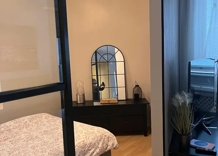 Great Two Bedrooms With A Private Sauna And A Sea View From The Balcony Close Center Apartment